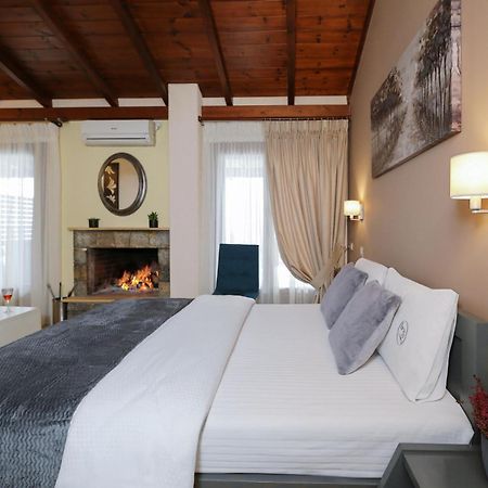 Asimina Guesthouse, Eptalofos Parnassos Екстериор снимка