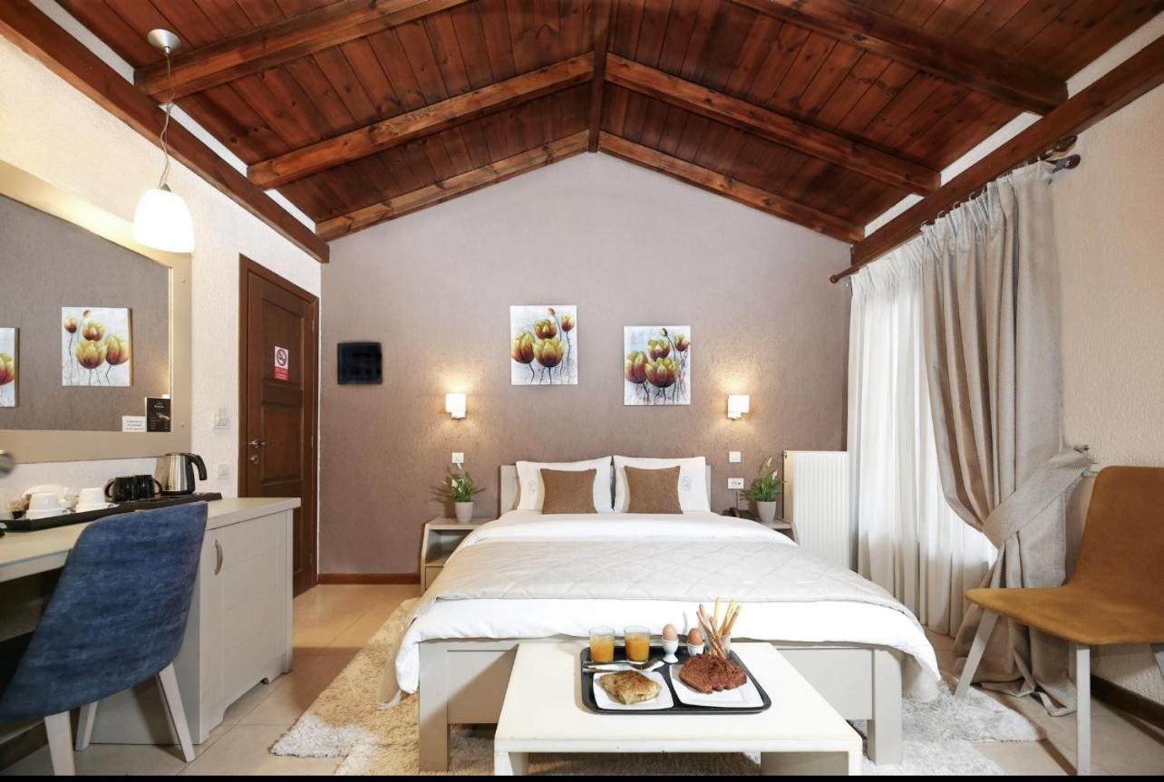 Asimina Guesthouse, Eptalofos Parnassos Екстериор снимка